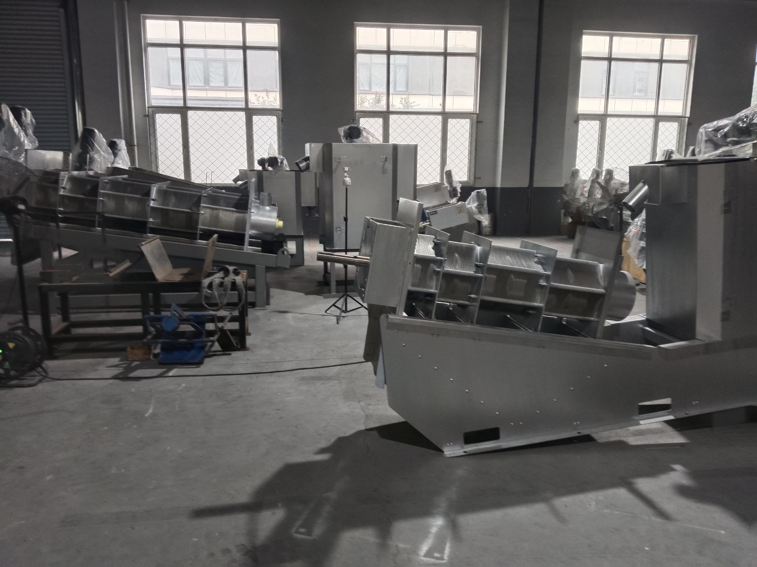 疊螺機(1) 疊螺機(1)